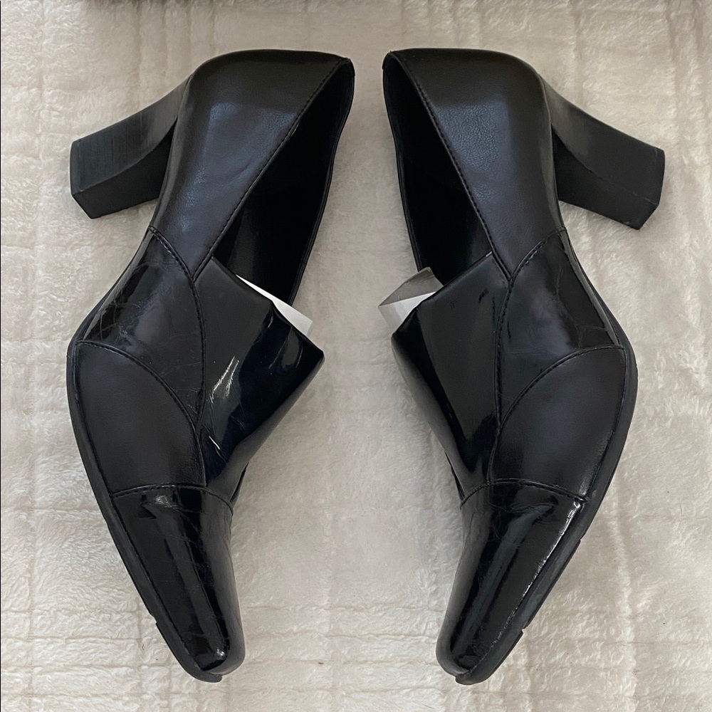 Franco Sarto Black Patent Heels - Picture 3 of 7